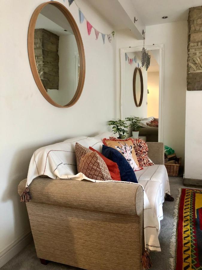 Wuthering Cottage - Central, Stylish, Cosy, Comfy Haworth Eksteriør billede
