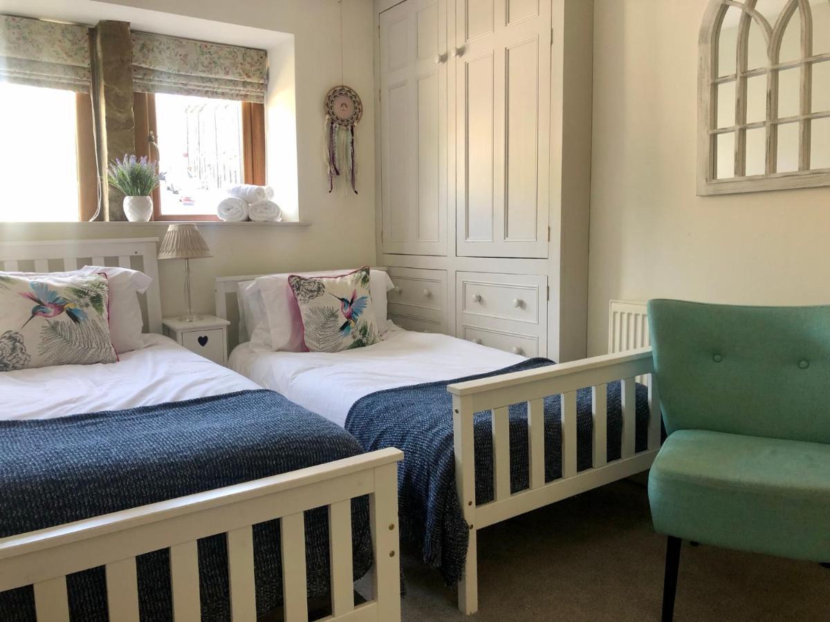 Wuthering Cottage - Central, Stylish, Cosy, Comfy Haworth Eksteriør billede