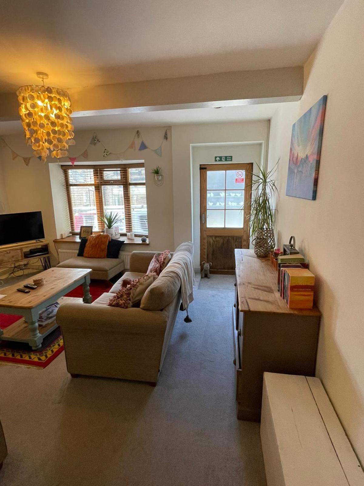 Wuthering Cottage - Central, Stylish, Cosy, Comfy Haworth Eksteriør billede